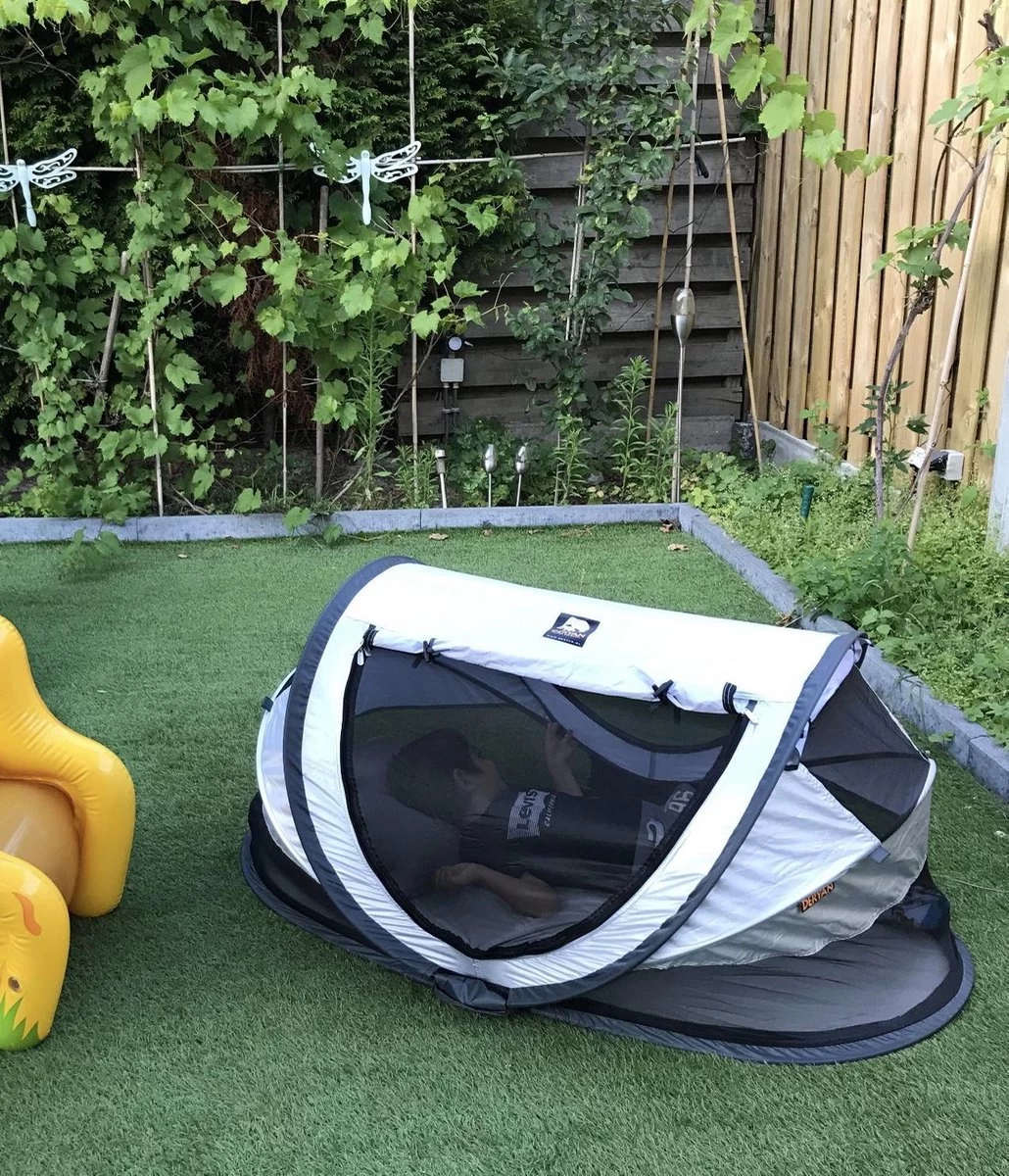 Deryan Peuter Luxe Campingbedje – Inclusief zelfopblaasbare matras - Silver Deryan Peuter Luxe Campingbedje – Inclusief Zelfopblaasbare Matras - Silver -Winkel voor babyproducten 1030x1200 2