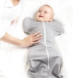 Love To Dream™ Babyslaapzak Swaddle Up™ - Inbakeren - Baby 3-6 Maanden - 6-8.5 Kg - All Season - Grijs -Winkel voor babyproducten 1125x1200 11