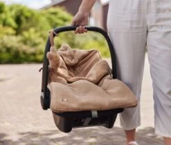 Jollein Voetenzak Voor Autstoel & Kinderwagen - Basic Knit - Biscuit 6 Jollein Voetenzak Voor Autstoel & Kinderwagen - Basic Knit - Biscuit -Winkel voor babyproducten 1200x1018 1