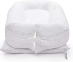 DockAtot (voormalig Sleepyhead) Babynestje Deluxe+ Pristline White -Winkel voor babyproducten 1200x1018 2
