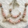Luxe Speenkoorden - Set Wagenspanner En Speenkoord - Meisje - Kraamcadeau - Baby Shower - Roze - Perzik Kleur - Blad -Winkel voor babyproducten 1200x1025 4