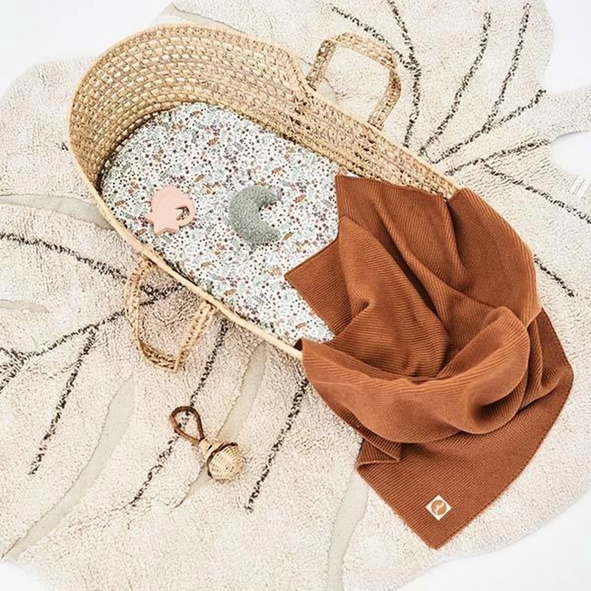 Jollein Rammelaar Moon - Ash Green Jollein Rammelaar Moon - Ash Green -Winkel voor babyproducten 1200x1200 1005