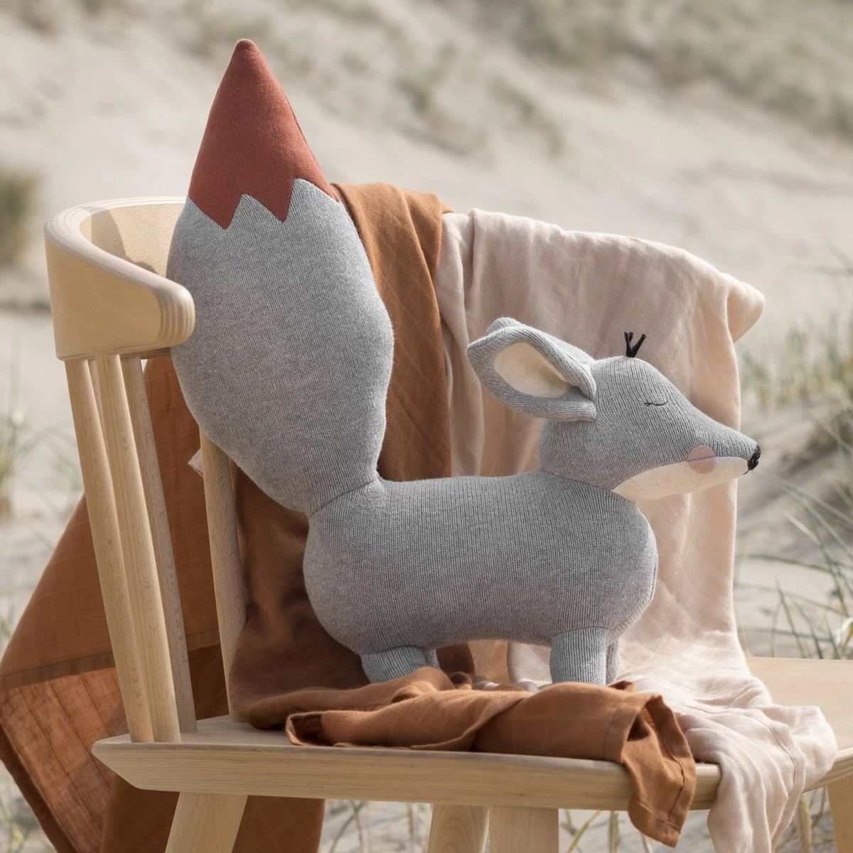 Baby Bello Finny the Fennex Fox - Ginger Grey - Knuffel XL Baby Bello Finny The Fennex Fox - Ginger Grey - Knuffel XL -Winkel voor babyproducten 1200x1200 1071