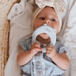 J.Børn Silicone Bijtring Beer - Sage - Bijtspeelgoed - Baby -Winkel voor babyproducten 1200x1200 1190