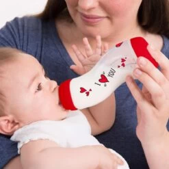 Difrax Anti-Colic S-Babyfles Natural - 250 Ml - I Love You/Rood 7 Difrax Anti-Colic S-Babyfles Natural - 250 Ml - I Love You/Rood -Winkel voor babyproducten 1200x1200 1274