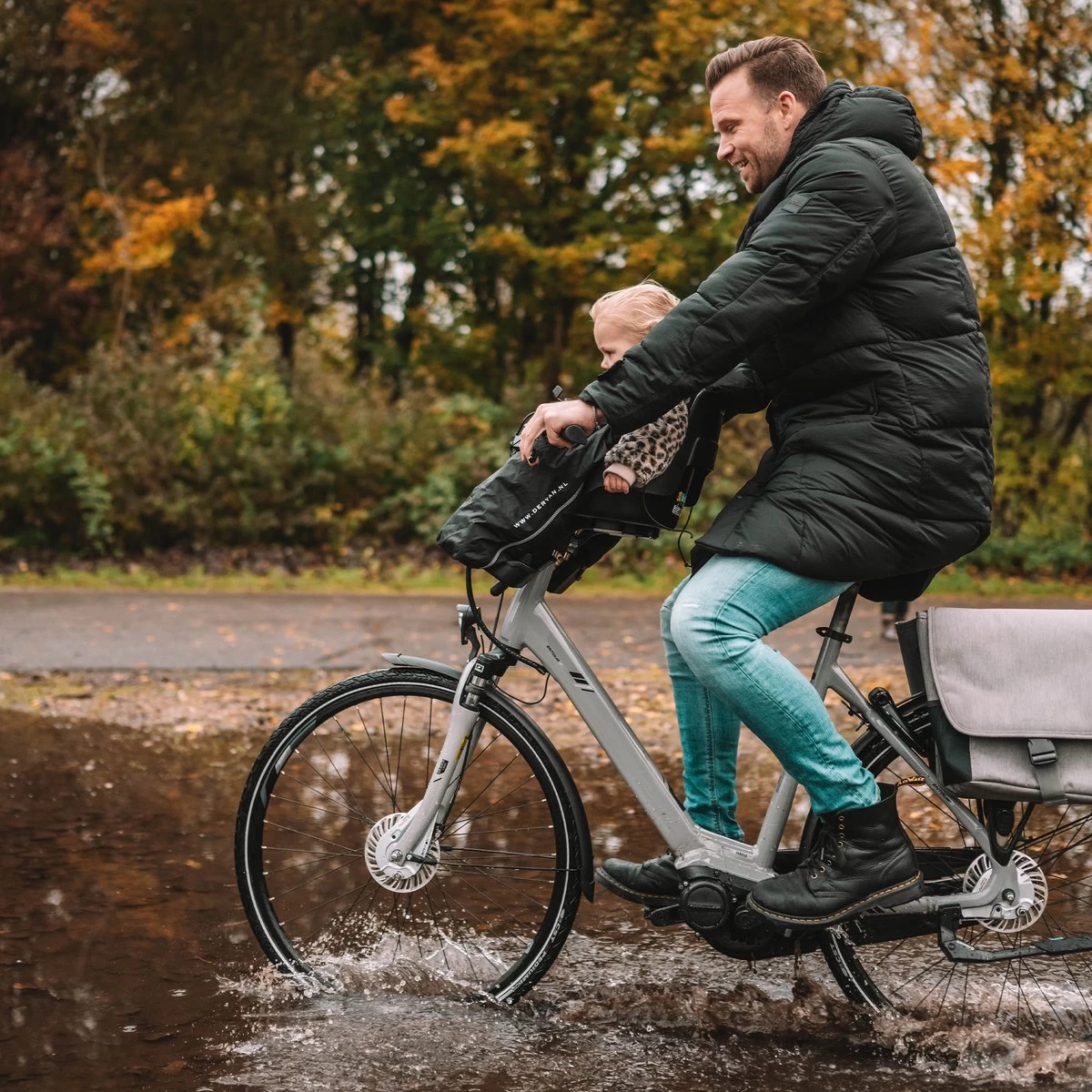 Deryan Bike-a-way fietsstoeltje voor - fiets Regenhoes - warme jas en windbreaker + regenponcho - Bobike & Yepp Deryan Bike-a-way Fietsstoeltje Voor - Fiets Regenhoes - Warme Jas En Windbreaker + Regenponcho - Bobike & Yepp -Winkel voor babyproducten 1200x1200 1580