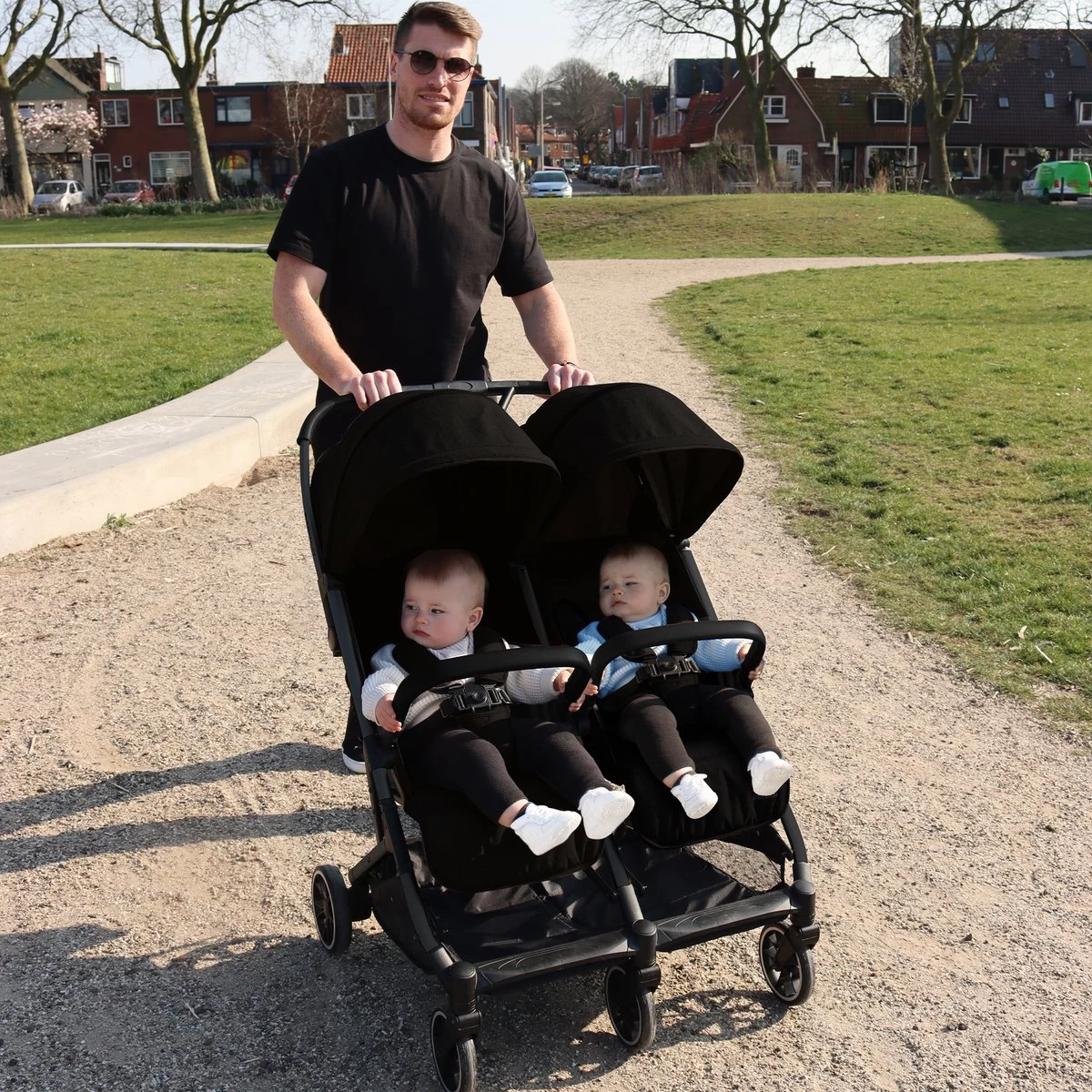 Deryan Luxe Rolo X2 Dubbele Buggy - Duo Buggy - Zwart Deryan Luxe Rolo X2 Dubbele Buggy - Duo Buggy - Zwart -Winkel voor babyproducten 1200x1200 1853