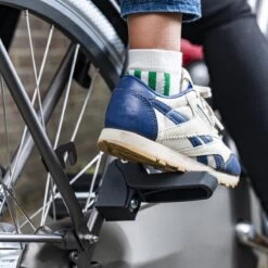 Qibbel 6+ Junior Fietsstoeltje Achter - Legergroen Met Zwart Kussentje -Winkel voor babyproducten 1200x1200 2052