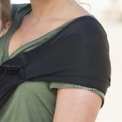 Minimonkey Mini Sling Draagzak - Zwart 4 Minimonkey Mini Sling Draagzak - Zwart -Winkel voor babyproducten 1200x1200 2146