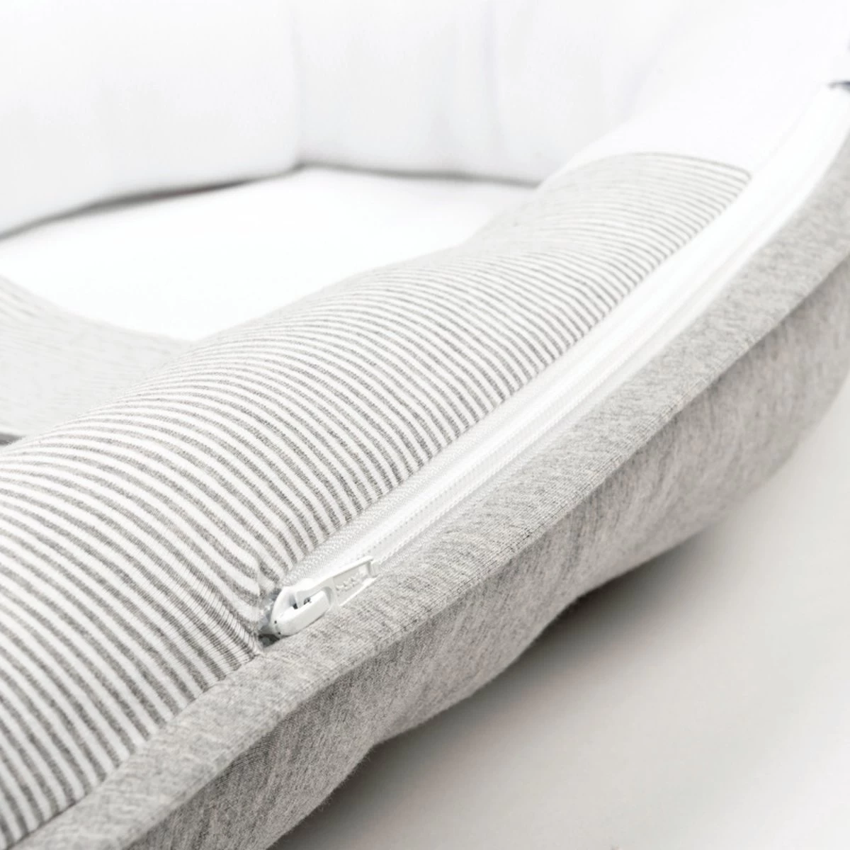 Doomoo Cocoon - Babynestje - Biologisch Katoen en 74 x 46 cm - Classic Grey Doomoo Cocoon - Babynestje - Biologisch Katoen En 74 X 46 Cm - Classic Grey -Winkel voor babyproducten 1200x1200 2767