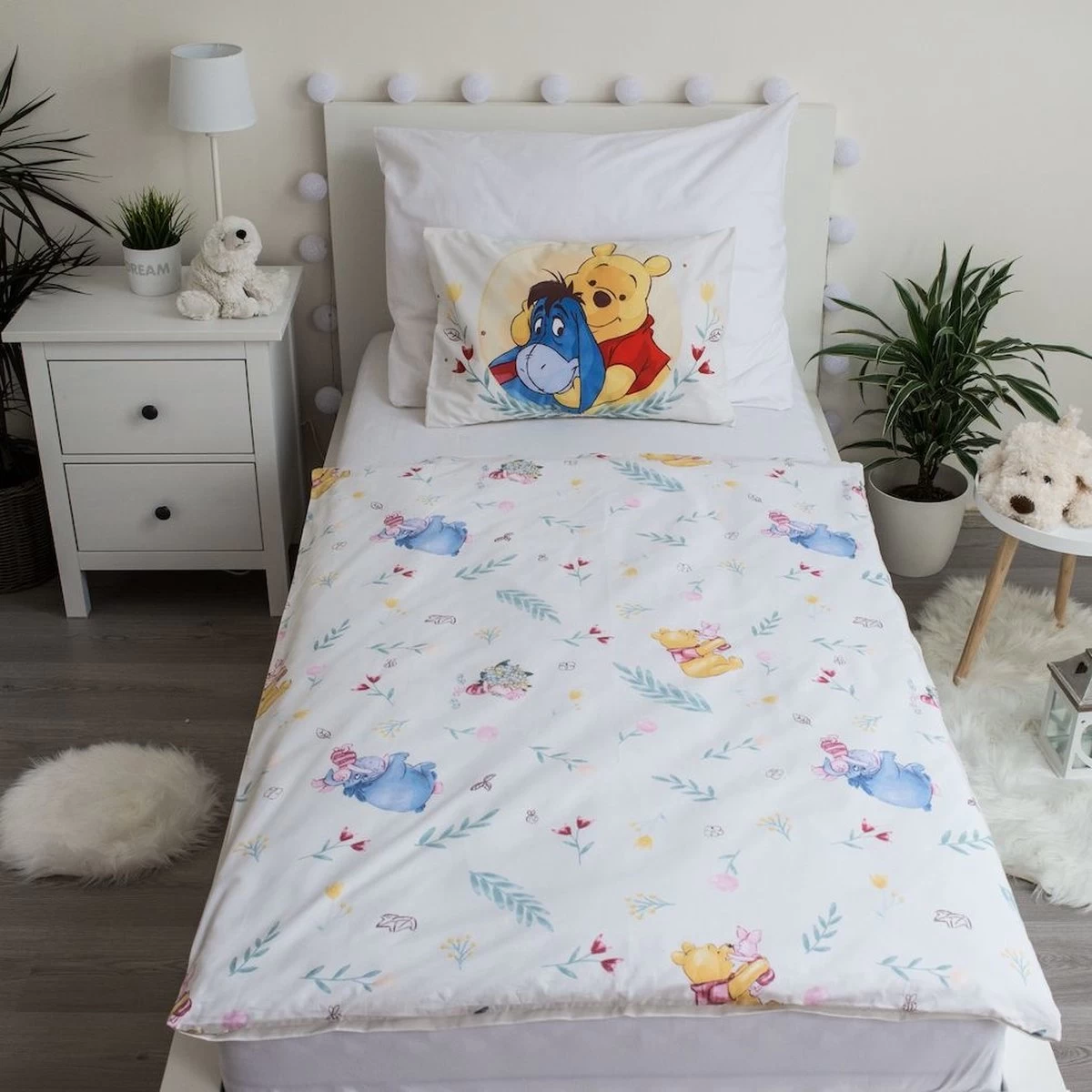 Disney Winnie the Pooh BABY dekbedovertrek Knuffel - 135 x 100 cm - Katoen Disney Winnie The Pooh BABY Dekbedovertrek Knuffel - 135 X 100 Cm - Katoen -Winkel voor babyproducten 1200x1200 2806