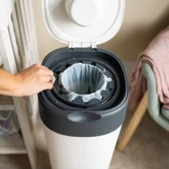 Tommee Tippee Twist & Click XL-luieremmer - Voor Maximaal 60 Luiers - Milieuvriendelijker Systeem - 1 Navulcassette - Duurzaam Geproduceerde Antibacteriële GREENFILM 8 Tommee Tippee Twist & Click XL-luieremmer - Voor Maximaal 60 Luiers - Milieuvriendelijker Systeem - 1 Navulcassette - Duurzaam Geproduceerde Antibacteriële GREENFILM -Winkel voor babyproducten 1200x1200 700