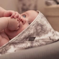 Jollein Badcape 75x75cm Pimpelmees - Forest Animals -Winkel voor babyproducten 1200x1200 809