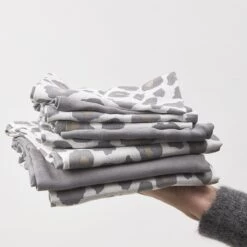 Meyco Panter Starterset - 9-pack - Hydrofiel - Neutral/grey -Winkel voor babyproducten 1200x1200 860