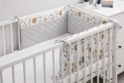 Sensillo Baby Bedbumper - Bedomrander - Anti Stootrand Ledikant - Bed Zijbeschermers - 180x30cm - Grijs Bosdiertjes