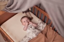 Jollein Baby Laken Wieg 75x100cm Pimpelmees - Forest Animals -Winkel voor babyproducten 1200x800 547