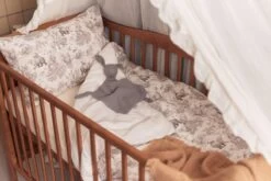 Jollein Baby Dekbedovertrek Met Sloop 100x135/140cm Pimpelmees - Forest Animals -Winkel voor babyproducten 1200x800 602