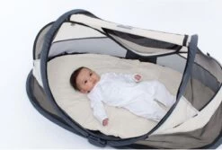 Deryan Baby Luxe Campingbedje – Inclusief Zelfopblaasbare Matras - Cream 15 Deryan Baby Luxe Campingbedje – Inclusief Zelfopblaasbare Matras - Cream -Winkel voor babyproducten 1200x813 11