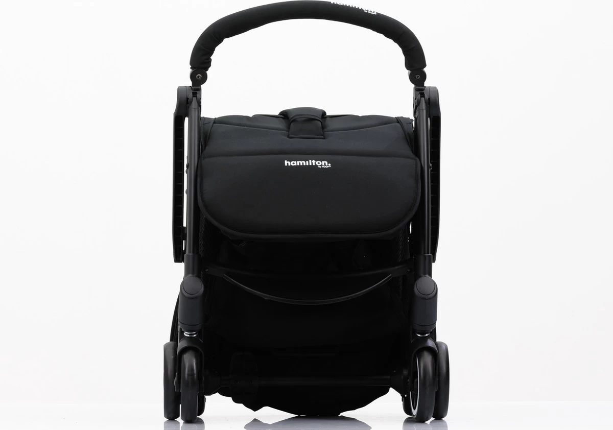 Hamilton by Yoop S1 Plus Buggy met monteerbare Zeno Plus draagwieg - Nieuw en Hoger 2023 model - Premium Budget Stroller met One Hand Folding Technologie – Zwart - Licht, Verstelbaar, Wendbaar en geschikt van 0 maanden tot 4 jaar – Inclusief adapter Hamilton By Yoop S1 Plus Buggy Met Monteerbare Zeno Plus Draagwieg - Nieuw En Hoger 2023 Model - Premium Budget Stroller Met One Hand Folding Technologie – Zwart - Licht, Verstelbaar, Wendbaar En Geschikt Van 0 Maanden Tot 4 Jaar – Inclusief Adapter -Winkel voor babyproducten 1200x842 8