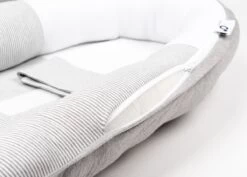 Doomoo Cocoon - Babynestje - Biologisch Katoen En 74 X 46 Cm - Classic Grey 12 Doomoo Cocoon - Babynestje - Biologisch Katoen En 74 X 46 Cm - Classic Grey -Winkel voor babyproducten 1200x860 2