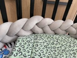 IL BAMBINI Gevlochten Baby Bed Bumper Treccia - Bedomrander - Box Omrander - Hoofdbeschermer - Boxrand - Bedbumper - Stootrand - Boxomrander - (3 Meter) Grijs -Winkel voor babyproducten 1200x899 20