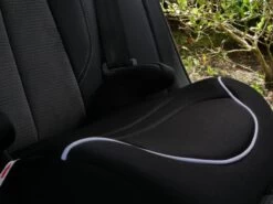 Zitverhoger Auto - Stoelverhoger - Autostoel - Booster - Zwart -Winkel voor babyproducten 1200x900 49