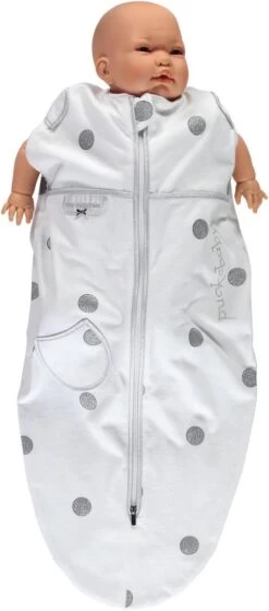 Puckababy Inbakerslaapzak Original Mini - 3-6 Maanden - White Dotty -Winkel voor babyproducten 530x1200 1