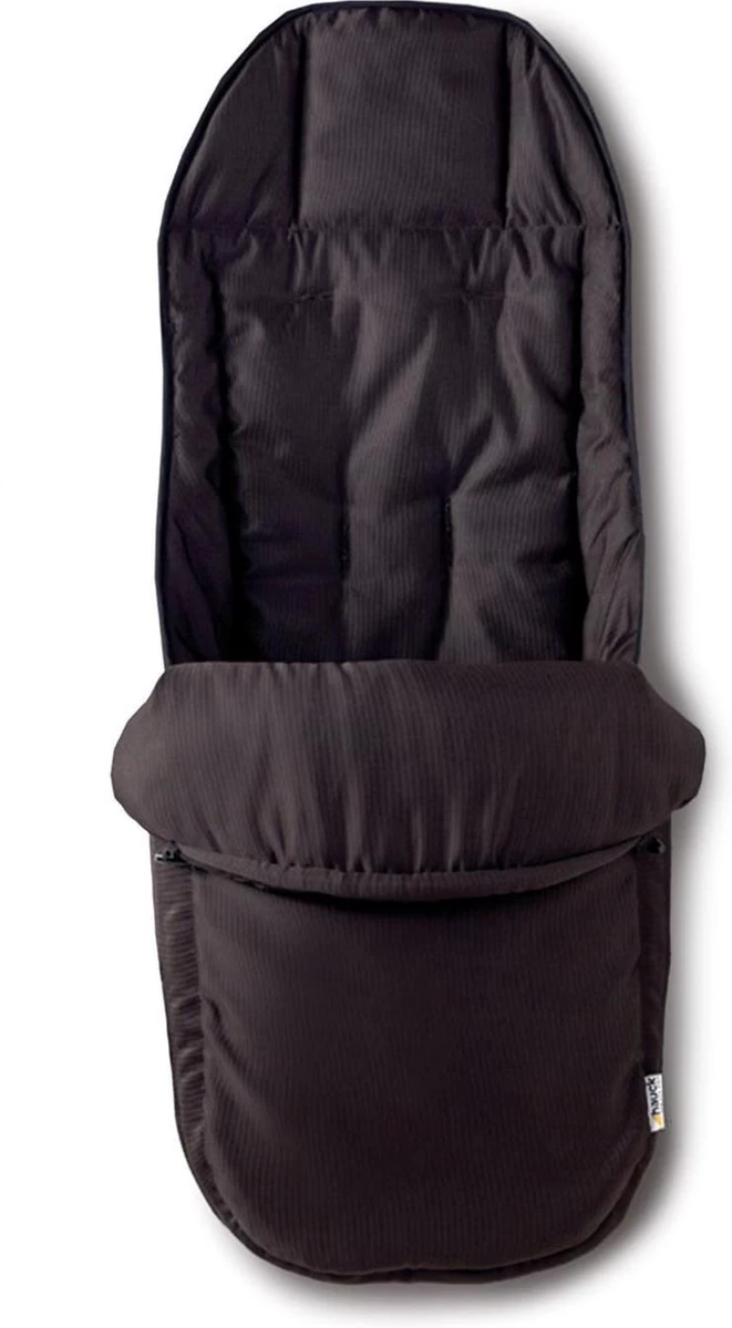 Hauck 2 in 1 Reiswieg - Zwart Hauck 2 In 1 Reiswieg - Zwart -Winkel voor babyproducten 661x1200 2