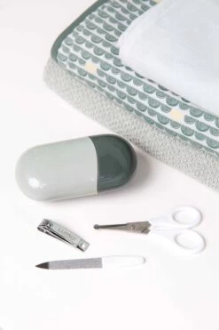 LUMA Bad- En Verzorgingsset (8-delig) - Sage Green -Winkel voor babyproducten 799x1200 8