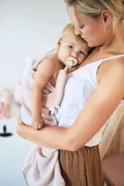 Jollein Speendoekje Moon - Ash Green -Winkel voor babyproducten 800x1200 134