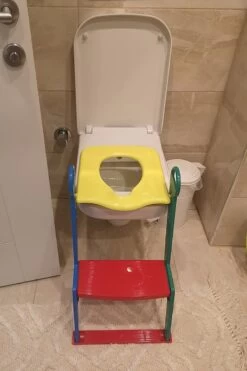Motek® - WC Verkleiner - Wc Verkleiner Met Trapje - Toiletverkleiner - Toilettrainer - Wc Verkleiner Opvouwbaar - 2 Tot 7 Jaar - Trainer Met Opstapje -Winkel voor babyproducten 800x1200 20
