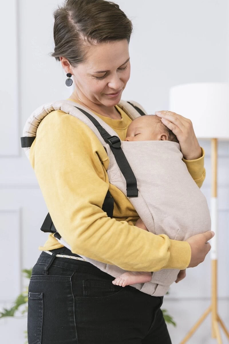 Tula Draagzak Free To Grow - Linen Sand Tula Draagzak Free To Grow - Linen Sand -Winkel voor babyproducten 800x1200 222