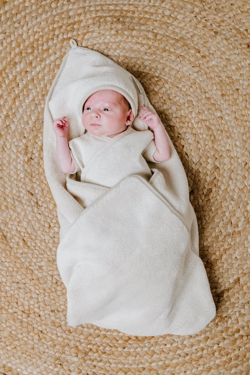 Baby's Only Wikkeldeken - Omslagdoek baby Cozy - Warm Linen - 75x75 cm - Geschikt voor drie- en vijfpuntsgordel - Extra zacht Baby's Only Wikkeldeken - Omslagdoek Baby Cozy - Warm Linen - 75x75 Cm - Geschikt Voor Drie- En Vijfpuntsgordel - Extra Zacht -Winkel voor babyproducten 800x1200 359