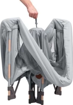Maxi-Cosi Swift 3-in-1 Campingbedje - Beyond Grey 17 Maxi-Cosi Swift 3-in-1 Campingbedje - Beyond Grey -Winkel voor babyproducten 837x1200 3