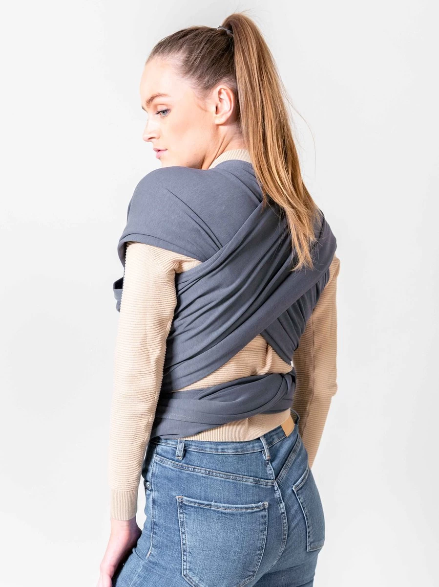 ByKay - Draagdoek - Rekbaar - DonkerGrijs - Antraciet - Maat L - Organic katoen - Stretchy Wrap Deluxe - 3 jaar - buik - heup ByKay - Draagdoek - Rekbaar - DonkerGrijs - Antraciet - Maat L - Organic Katoen - Stretchy Wrap Deluxe - 3 Jaar - Buik - Heup -Winkel voor babyproducten 899x1200 31
