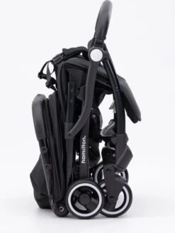 Hamilton By Yoop X1 Plus Buggy – Nieuw, Hoger, Uitgebreider 2023 Model – Premium Stroller Met One Hand Folding Technologie – Zwart – Lichte, Verstelbare En Wendbare Kinderwagen Met Vele Gemakken 12 Hamilton By Yoop X1 Plus Buggy – Nieuw, Hoger, Uitgebreider 2023 Model – Premium Stroller Met One Hand Folding Technologie – Zwart – Lichte, Verstelbare En Wendbare Kinderwagen Met Vele Gemakken -Winkel voor babyproducten 903x1200 2