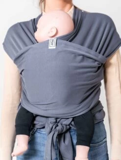 ByKay - Draagdoek - Rekbaar - DonkerGrijs - Antraciet - Maat L - Organic Katoen - Stretchy Wrap Deluxe - 3 Jaar - Buik - Heup 4 ByKay - Draagdoek - Rekbaar - DonkerGrijs - Antraciet - Maat L - Organic Katoen - Stretchy Wrap Deluxe - 3 Jaar - Buik - Heup -Winkel voor babyproducten 909x1200 7