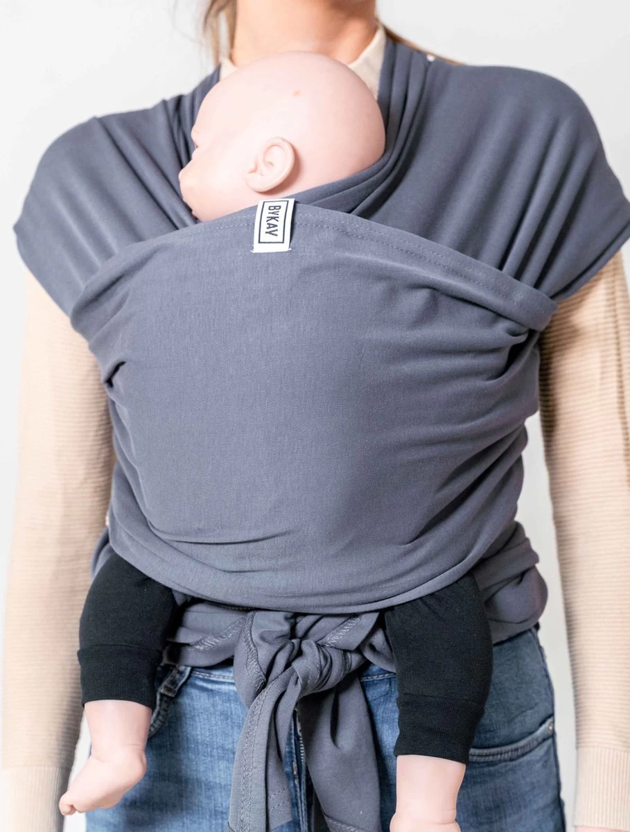 ByKay - Draagdoek - Rekbaar - DonkerGrijs - Antraciet - Maat L - Organic katoen - Stretchy Wrap Deluxe - 3 jaar - buik - heup ByKay - Draagdoek - Rekbaar - DonkerGrijs - Antraciet - Maat L - Organic Katoen - Stretchy Wrap Deluxe - 3 Jaar - Buik - Heup -Winkel voor babyproducten 909x1200 7