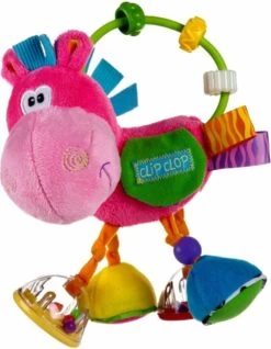 Playgro Clip Clop Rammelaar - Roze - Activiteitenspeeltje - Kraamkado -Winkel voor babyproducten 931x1200 1